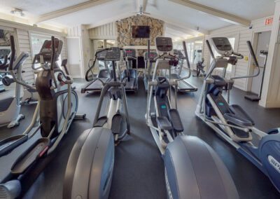 Fitness center amenities Waterford Apartments